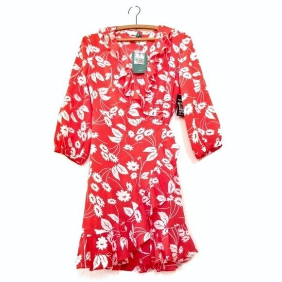 NWT RIXO London Abigail Ruffle Wrap Mini Dress Red Daisy Floral 100% Silk Medium - Picture 4 of 16